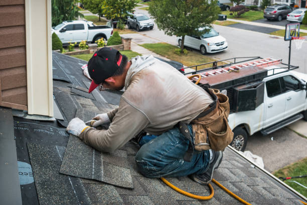 Professional Roofing technician working in Florham Park, NJ